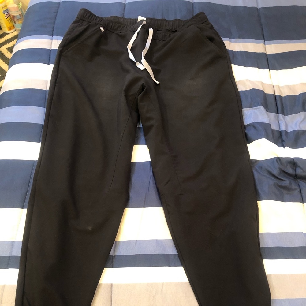 Figs Men’s Tansen Jogger Pant Size XL Black color